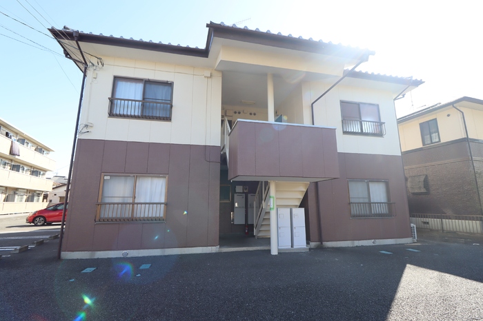 建物外観　ゆったり過ごせるリビングです