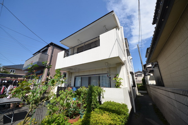 建物外観　★緑の多い、住みよいエリアに建つマンション★