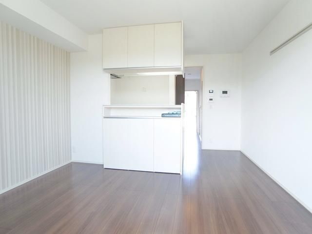 居室・リビング　カウンターキッチンのあるリビング