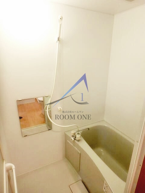 バス・シャワールーム　お風呂です。