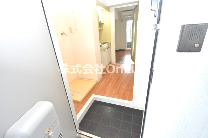 玄関　シンプルで使いやすい玄関です