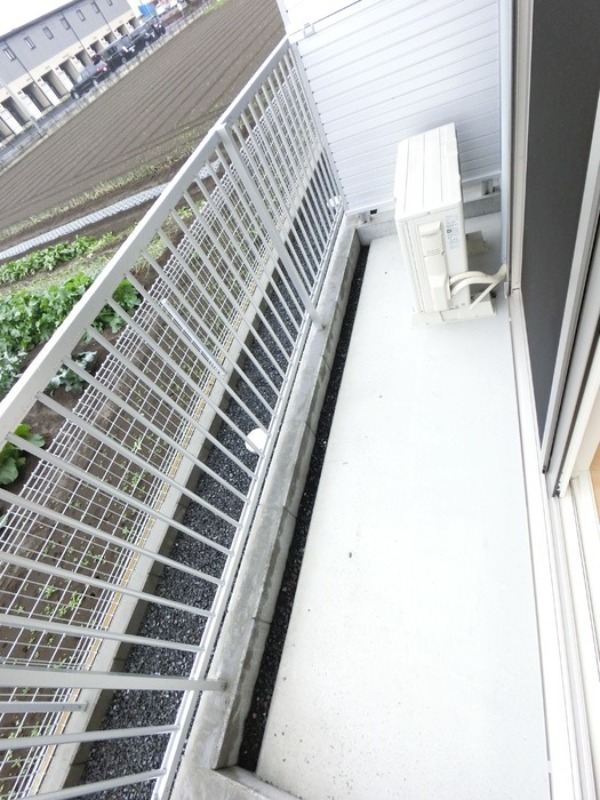 バルコニー　図面と現状に相違がある場合には現状を優先