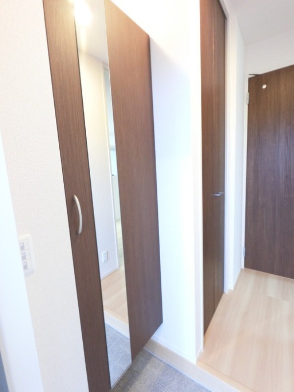 玄関　図面と現状に相違がある場合には現状を優先