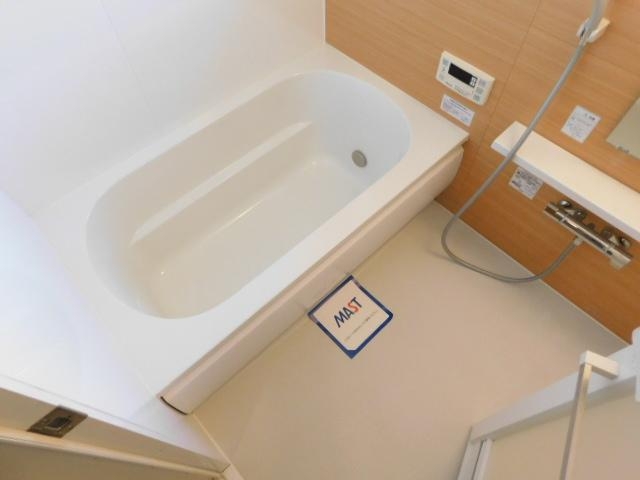 バス・シャワールーム　広い浴室です