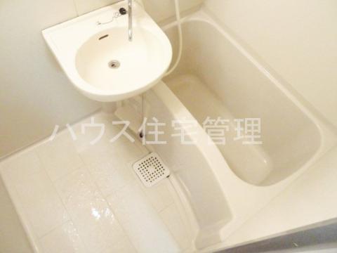 バス・シャワールーム　バス