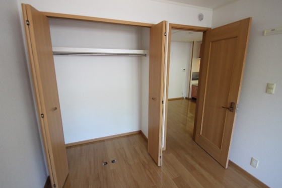 収納　※別号室の写真です。