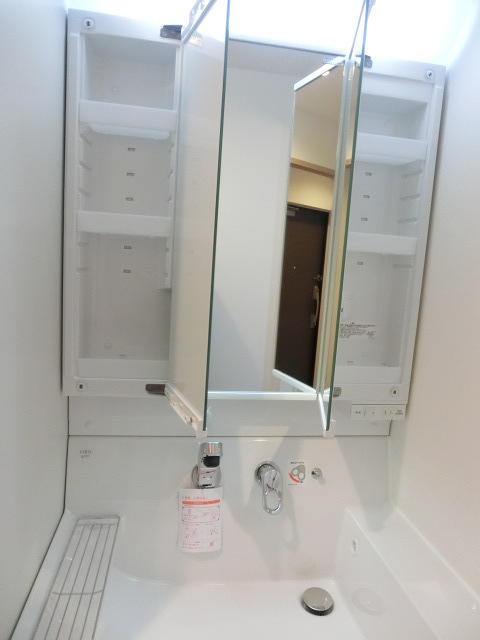 洗面設備　独立洗面台