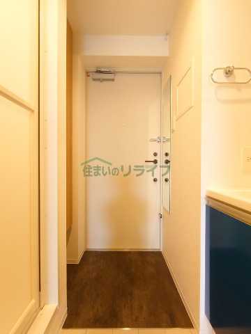 玄関　リライフ下北沢店