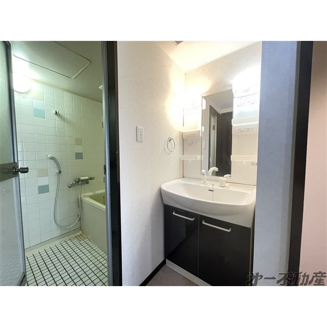 洗面設備　洗面所