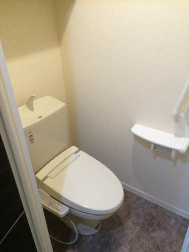 トイレ　保温洗浄機能付き♪