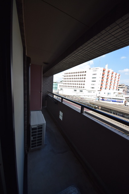 バルコニー　★陽のあたる、明るいバルコニー★