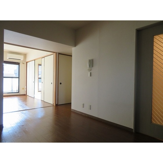 居室・リビング　居室