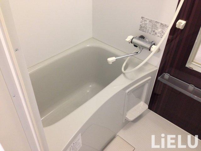 バス・シャワールーム　同シリーズ物件のモデルルームになります※現況優先