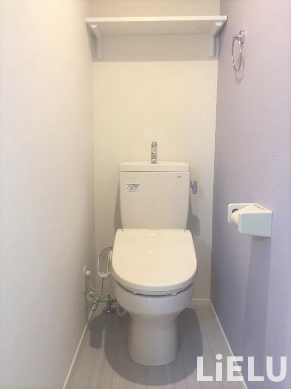 トイレ　同シリーズ物件のモデルルームになります※現況優先