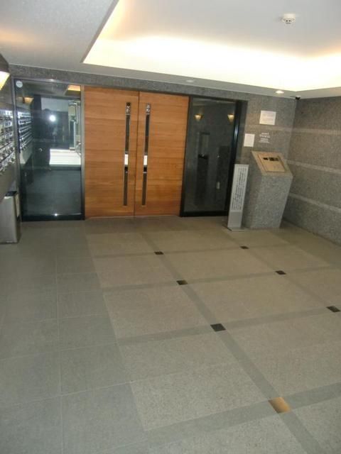 その他共有部分　オートロック付エントランス