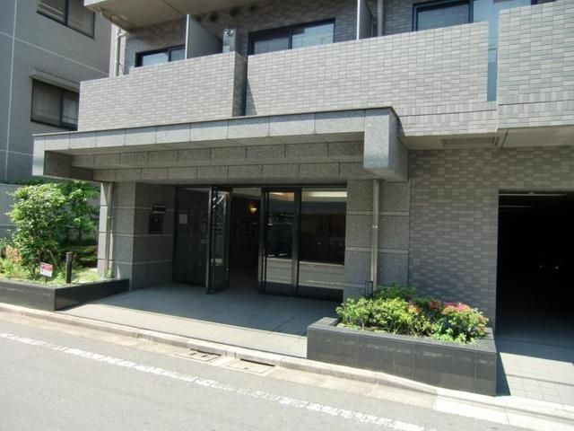 エントランス　きれいなエントランス