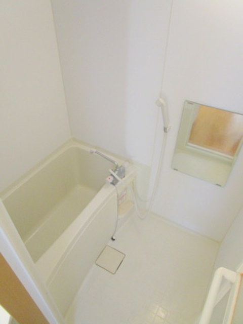 バス・シャワールーム　浴室乾燥機能付き