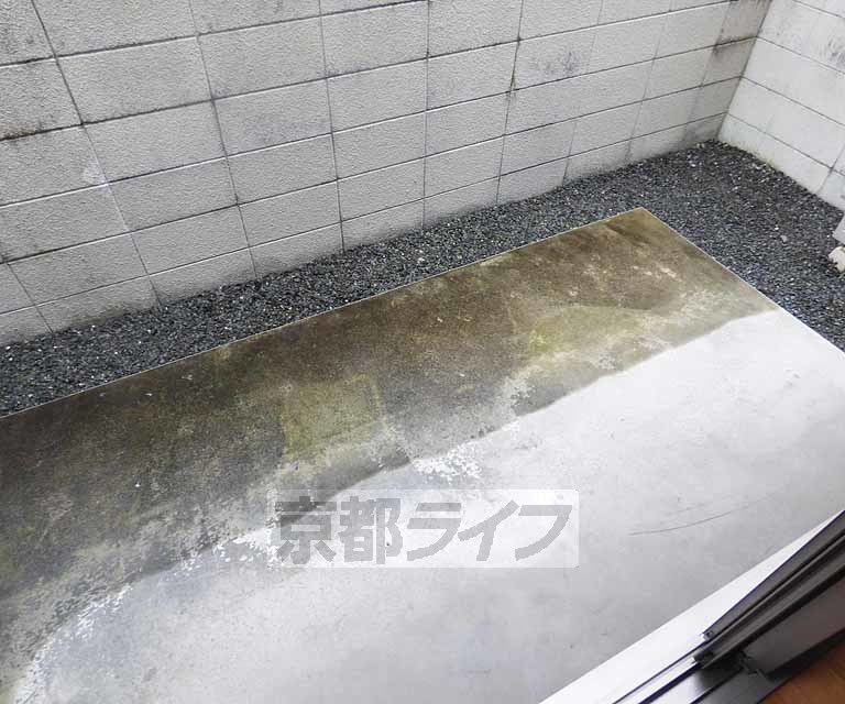 バルコニー　広々としたバルコニーです。