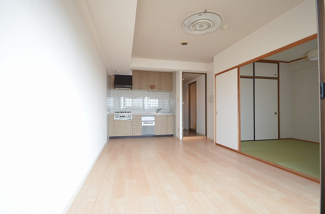 居室・リビング　別号室の写真です