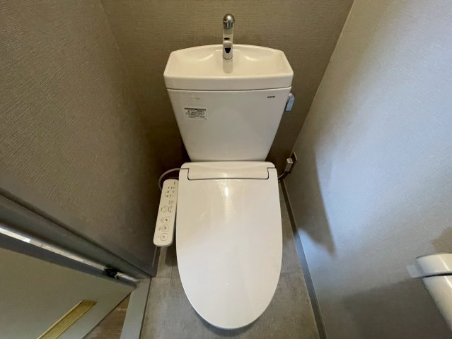 トイレ　シャンテ千種