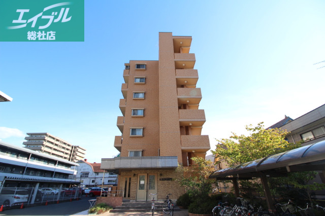 建物外観　建物外観