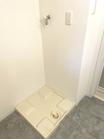 洗面設備　同じ間取りの別の部屋写真です