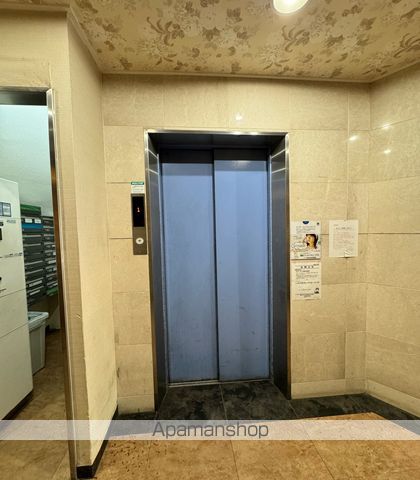 ロビー　ロビー