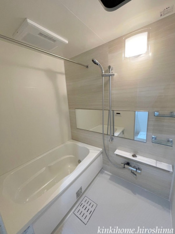 バス・シャワールーム　写真は別のお部屋です。現況を優先ください。