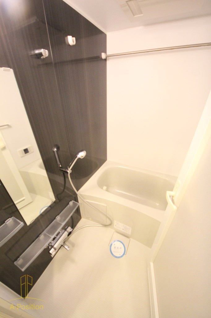 バス・シャワールーム　コンフォリア心斎橋EAST
