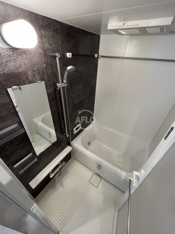 バス・シャワールーム　LEGALAND+難波南　浴室