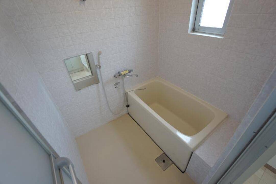 バス・シャワールーム　浴室