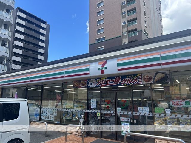 コンビニ　セブンイレブン（コンビニ）まで19m