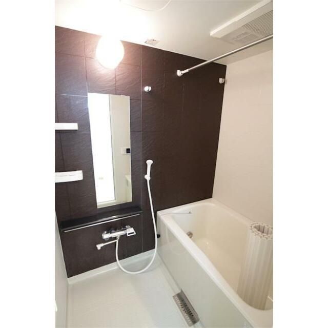 バス・シャワールーム　★ウォシュレットつきます★