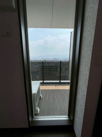 バルコニー　お洗濯にも便利なバルコニー付き