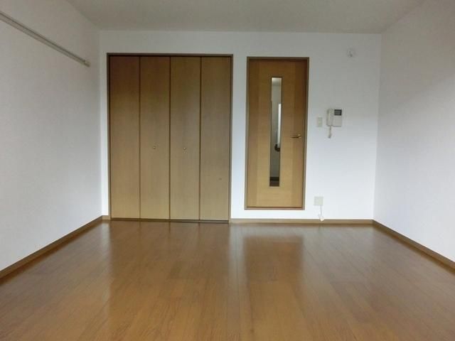 その他部屋・スペース　★洋室８．４帖★