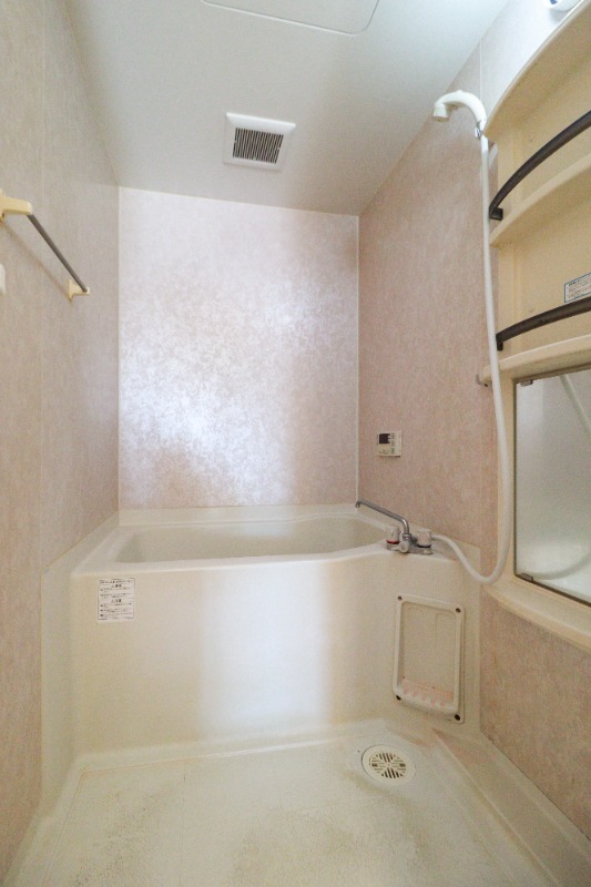 バス・シャワールーム　図面と現状に相違がある場合には現状を優先