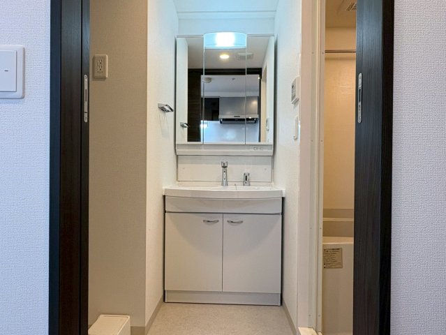 洗面設備　エステムコート名古屋上前津