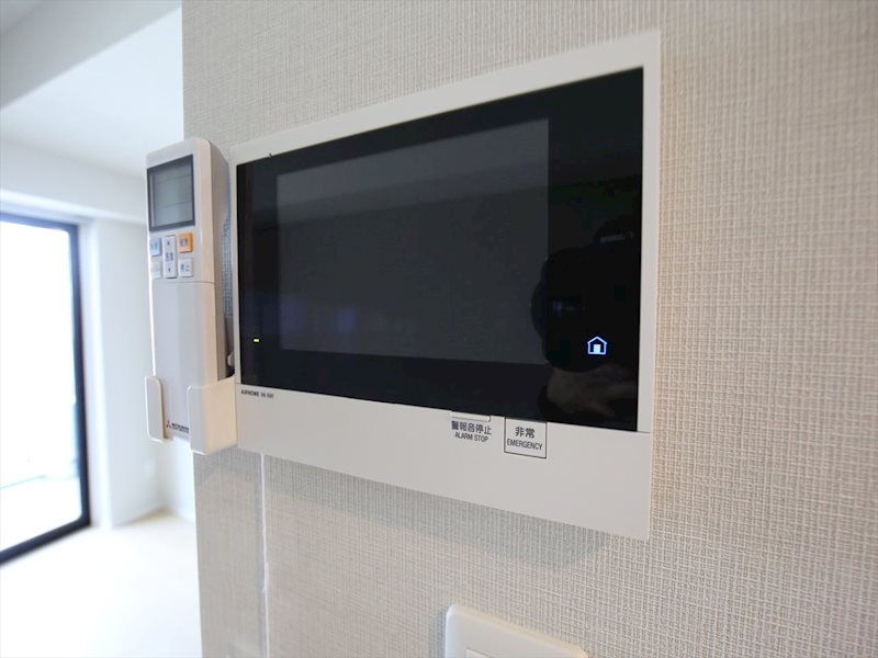 セキュリティ　TVモニター付インターホン