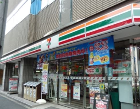 コンビニ　セブンイレブン外神田4丁目店（コンビニ）まで95m