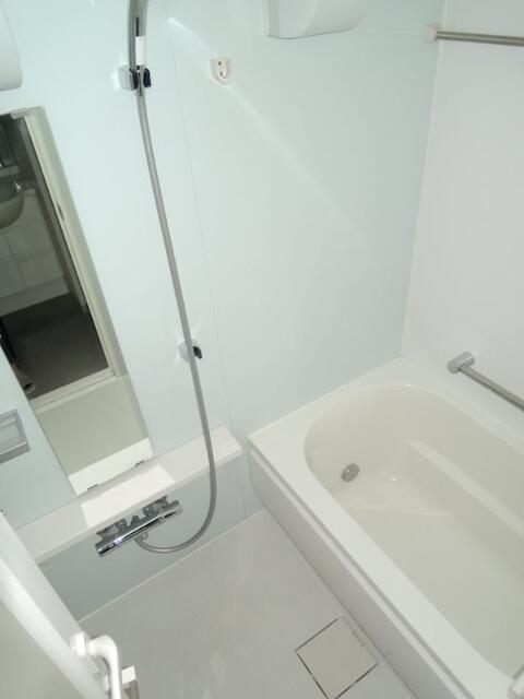 バス・シャワールーム　他号室　同施工参考写真