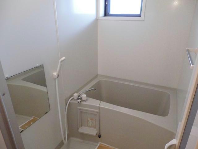 バス・シャワールーム　同型別室