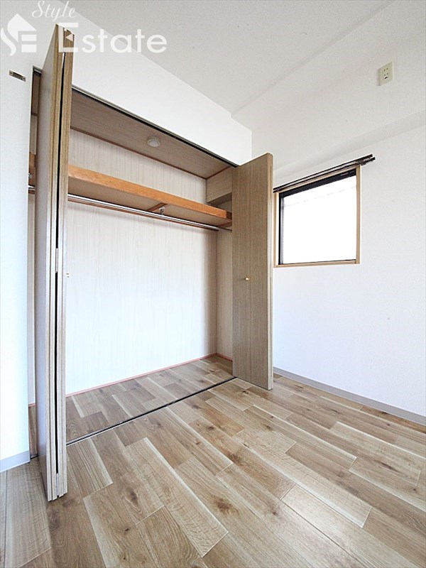 収納　クローゼット