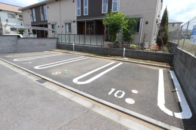 駐車場　駐車スペースもあります