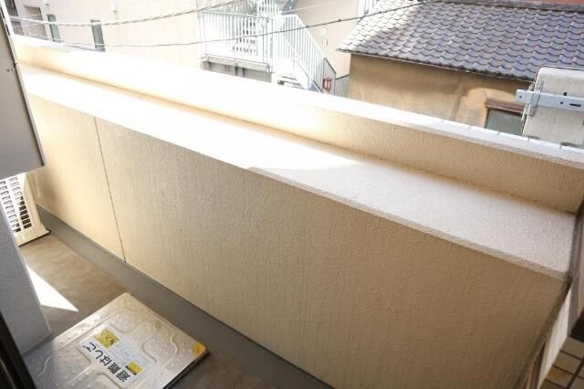 バルコニー　バルコニーがあります