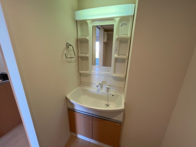 洗面設備　※他の部屋号数になります