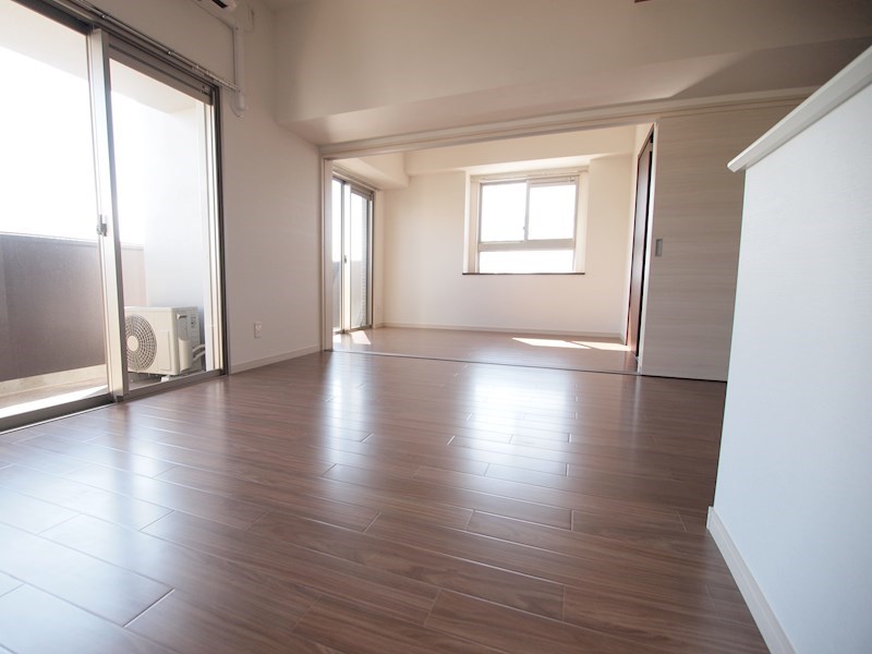 その他　明るい洋室・広めで使い勝手GOOD.