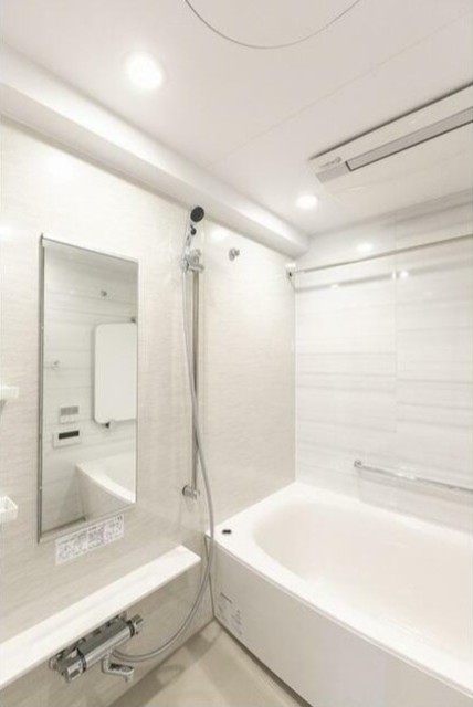 バス・シャワールーム　バスルーム