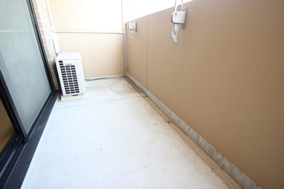 バルコニー　※別部屋の写真です