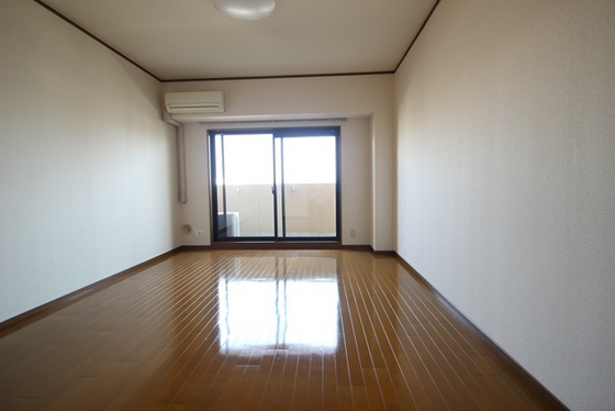 居室・リビング　※別部屋の写真です