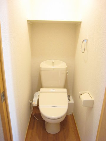トイレ　ウォシュレット付